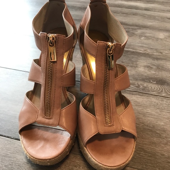 michael michael kors berkley wedge